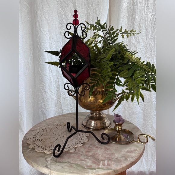 Stained Glass Red Whimisgoth Tealight Holder - Picture 2 of 4